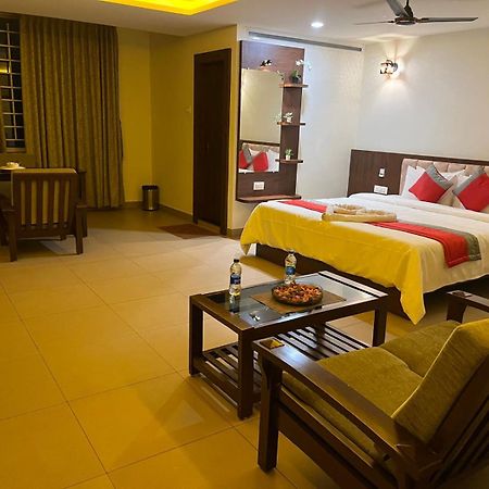 Apartament M R Residency Dharwad. Zewnętrze zdjęcie