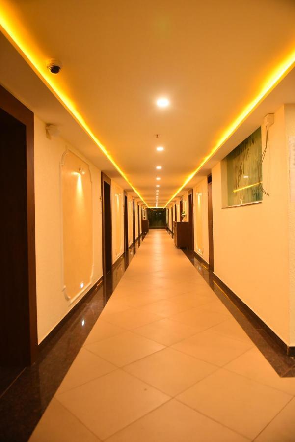 Apartament M R Residency Dharwad. Zewnętrze zdjęcie