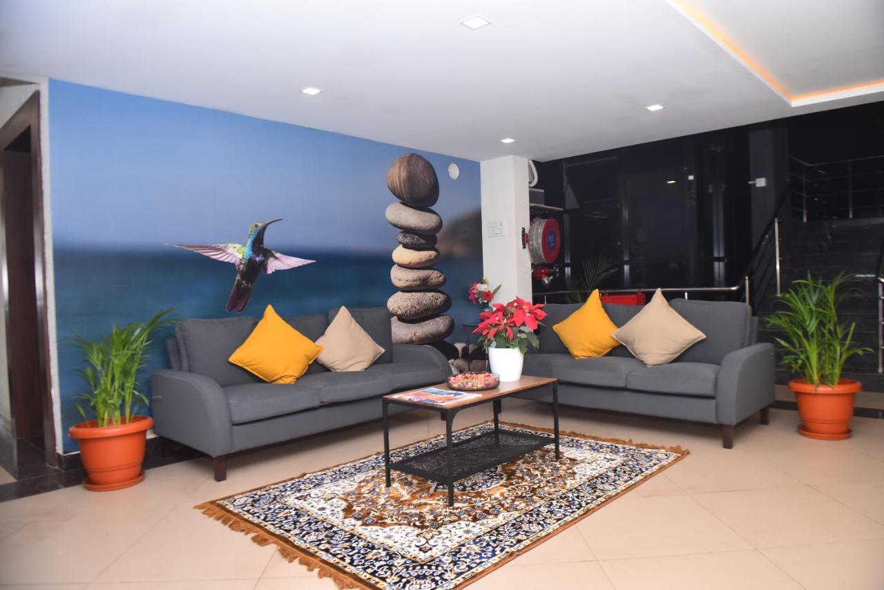 Apartament M R Residency Dharwad. Zewnętrze zdjęcie