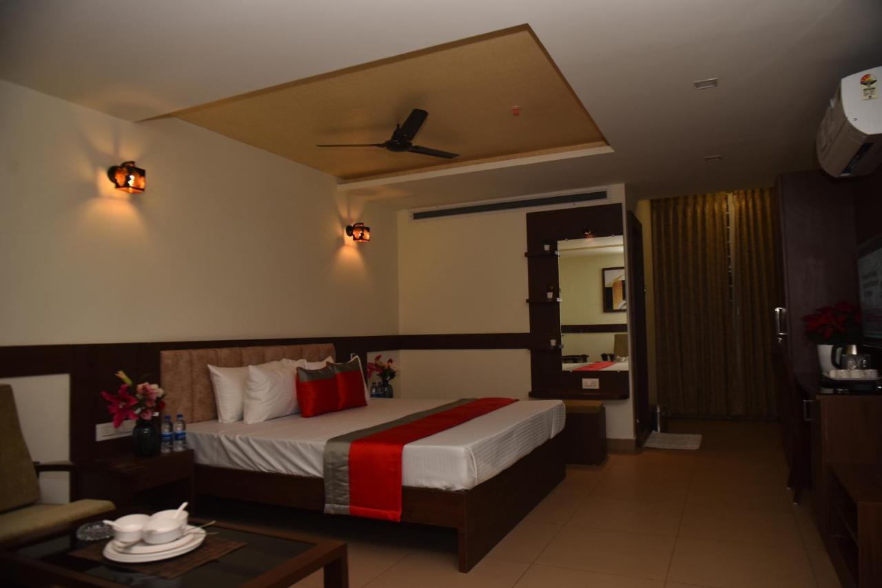 Apartament M R Residency Dharwad. Zewnętrze zdjęcie